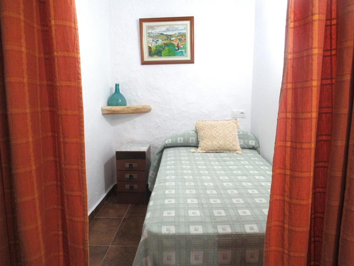 Casa Rural Dolores Cuevas del Becerro Exterior photo